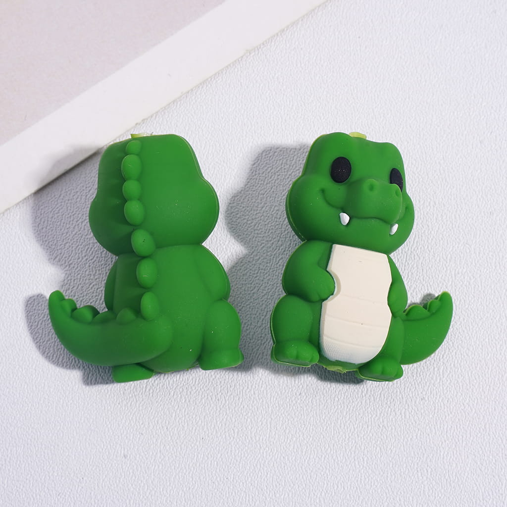 3D featuring tiny assorted animal designs in multiple styles, Silicone Focal Beads