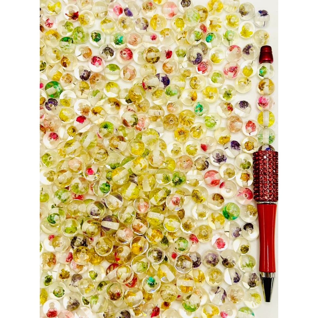 Cute Clear Flowers Inside, with 10mm, Acrylic Beads WM, Random Mix