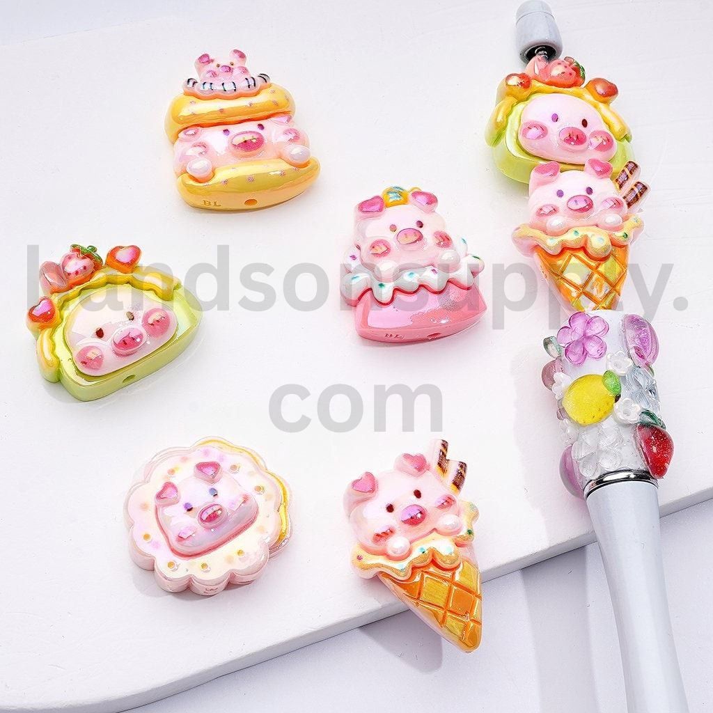 Mini Pig with Sweets and Snacks Cute Acrylic Beads Around 24*26MM, Random Mix