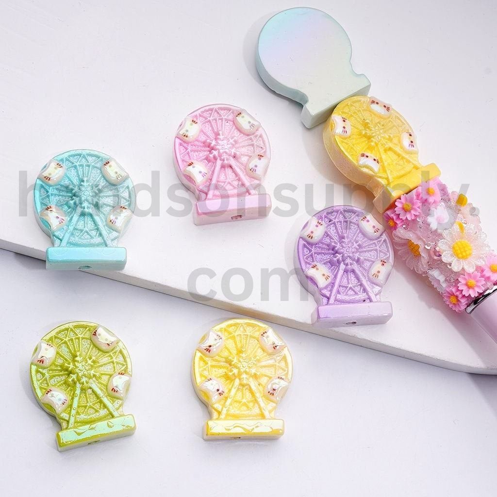 Mini Cute Cat Character on Ferris Wheel Acrylic Beads Around 23*27MM, Random Mix