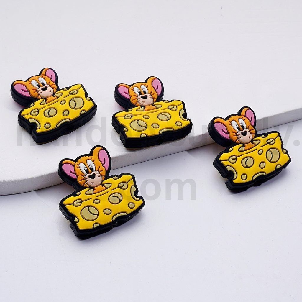 Cute Jerry Mouse with Cheese Theme Silicone Focal Beads