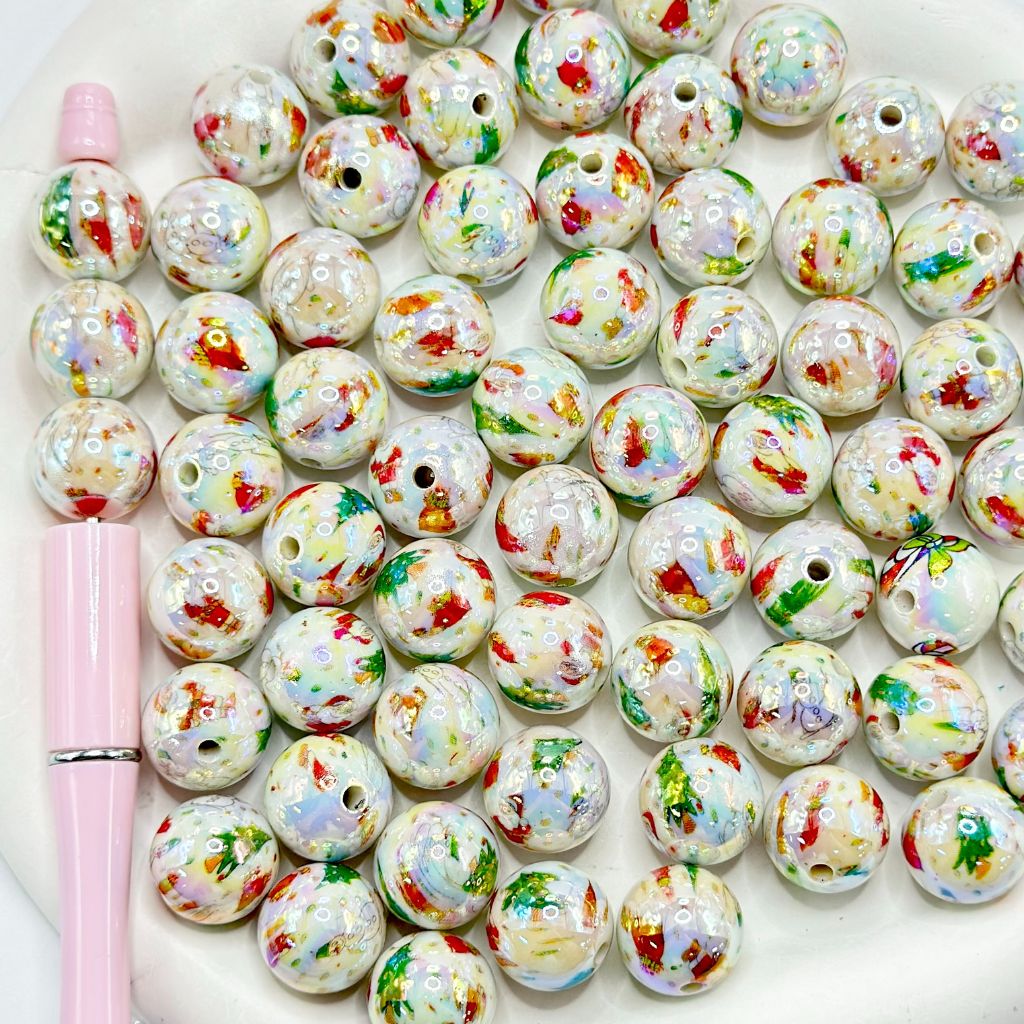Christmas Tree Santa Claus Snow Reindeer Round Acrylic Beads 16mm Random Mix