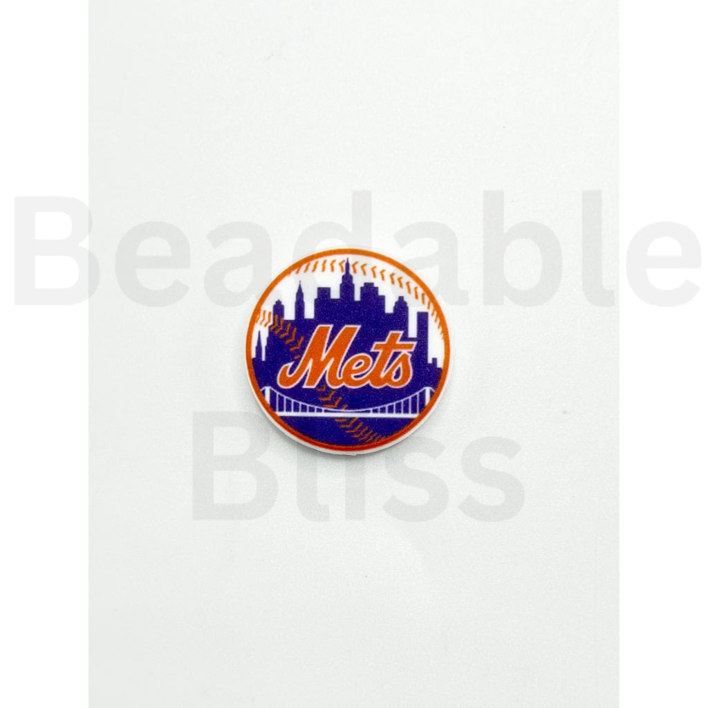 Logo of the New York Mets on a white background