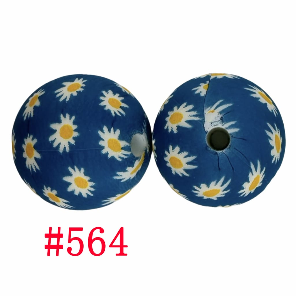 Round Daisy Chamomile Blue Background Printed Silicone Beads, 15mm, Number 564