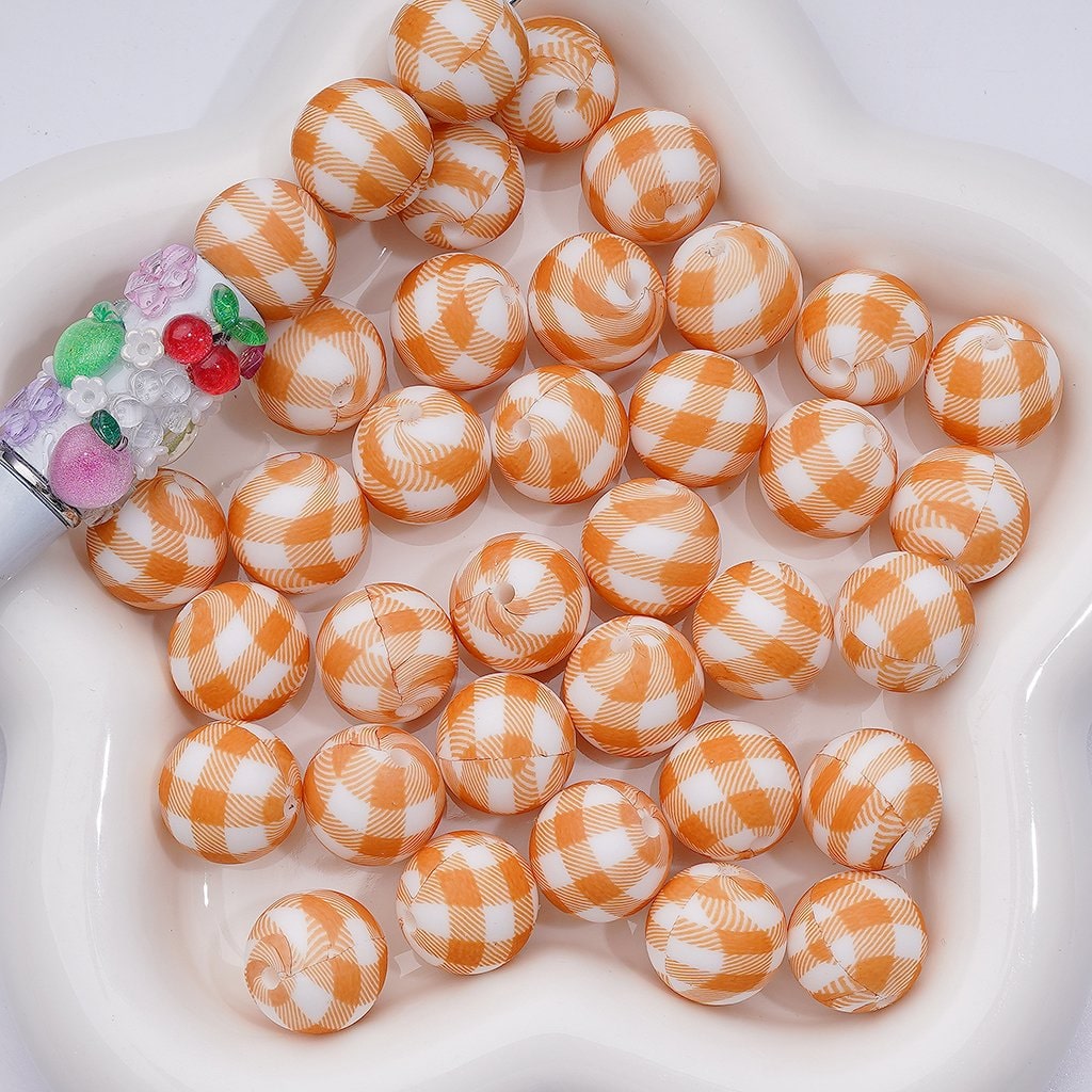 Vibrant 15MM Silicone Beads – Bold Orange Stripes on White Print, Z-00236