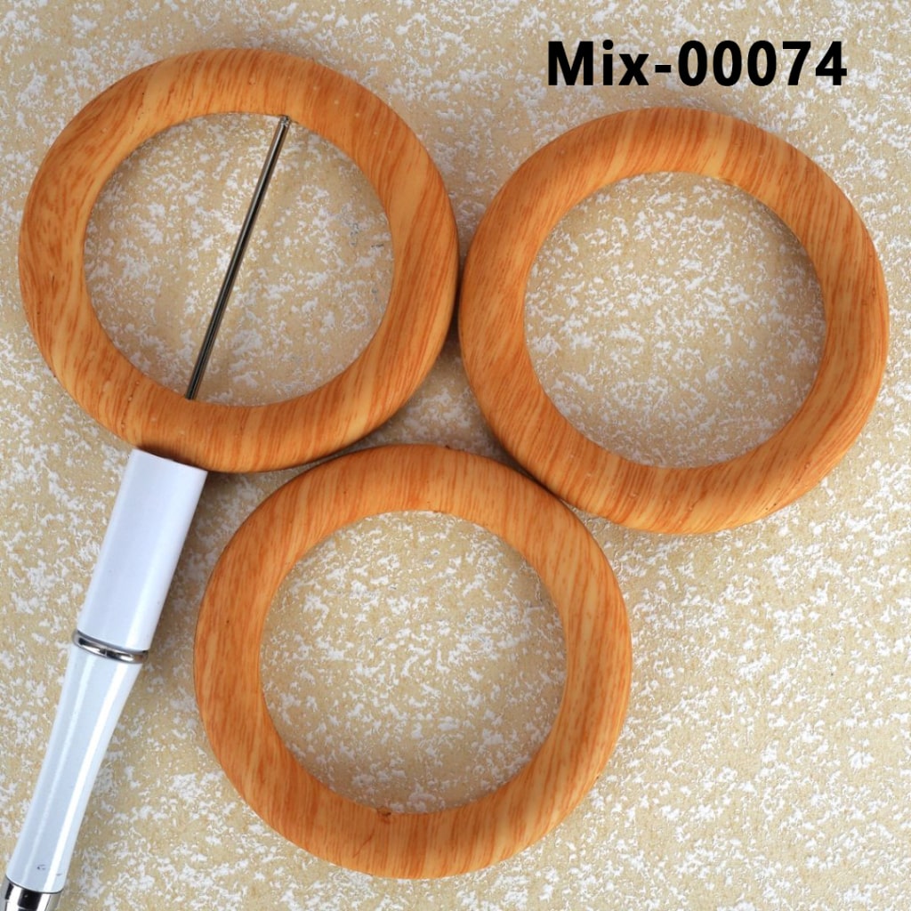 Soft Car Hanger Charm Loop Light Brown Wood Grain Silicone Ring Frame Bead Circle Round 65mm