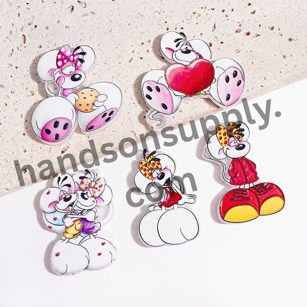 Cartoon White Mouse Characters Series Acrylic Beads, Random Mix