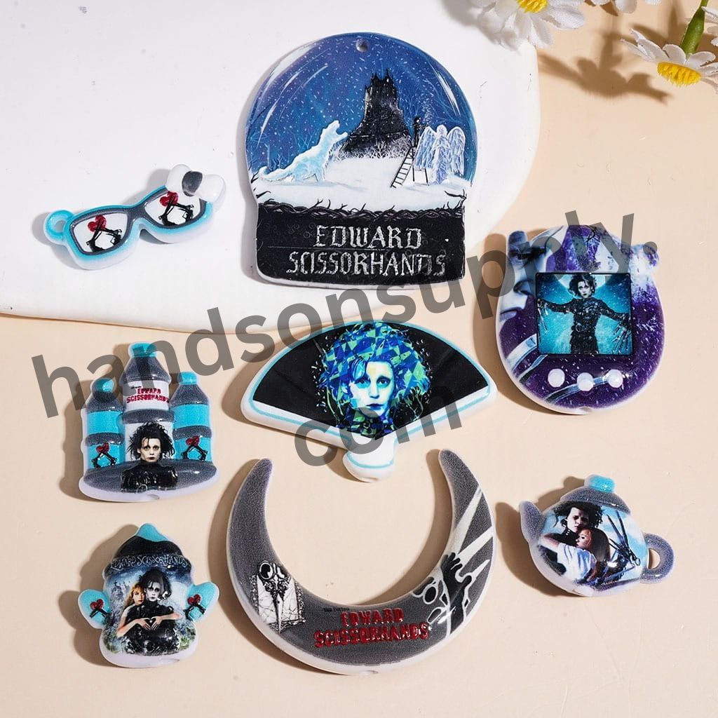 Edward Lonely Scissorhands Robot Character Blue Series Acrylic Beads and Pendants, Assorted Designs, Random Mix