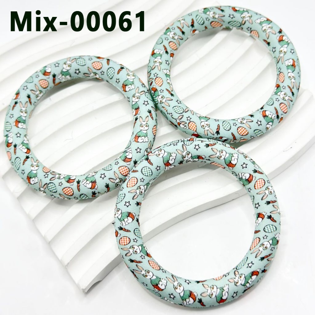 Star Egg Easter Cute Bunny Rabbit Carrot Silicone Ring Frame Bead Circle Round Soft Car Hanger Charm Loop 65mm