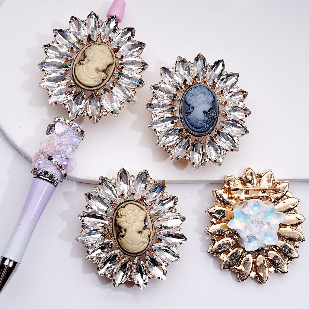 Vintage Baroque Girl Brooch with Ring Gold Alloy, Rhinestones & Clay Beads with Butterflies, Hearts & Snowflakes, 48*53MM