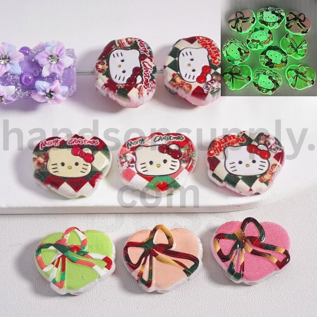 Luminous Cute Cat Bowknot Christmas Hearts Acrylic Beads 19*23MM, Random Mix