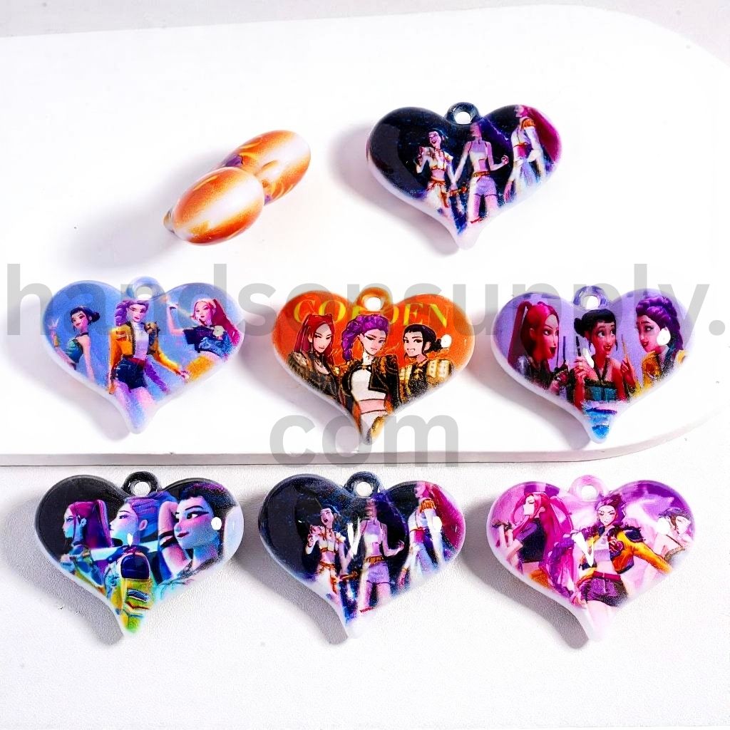 Cute Girl Groups Series Heart Shape Acrylic Pendants 35*44mm