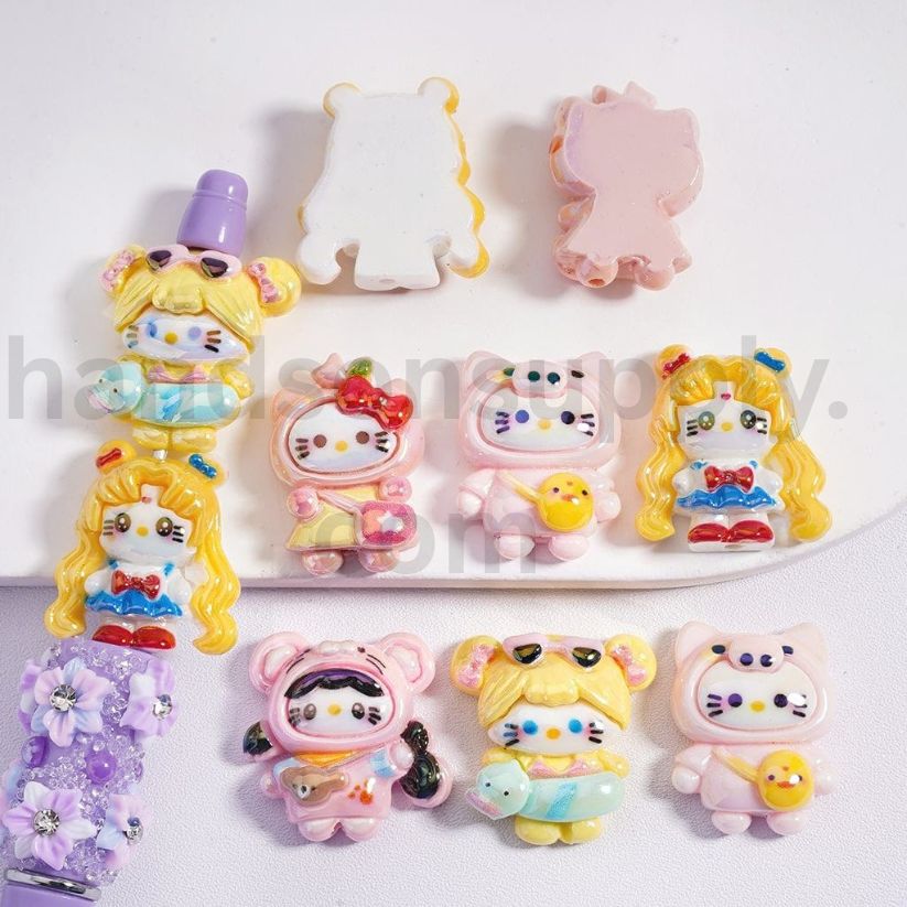 UV Coated with Cute Cat Character Sailor Moon Characters Designs, Acrylic Beads Random Mix