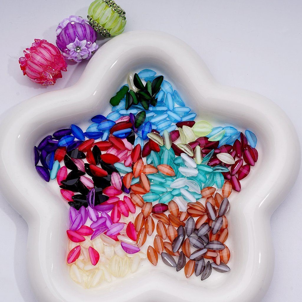 Mini Glitter Leaf Charms Cute Tree-Themed Jewelry Accessories, 1000PCS (64.5g)