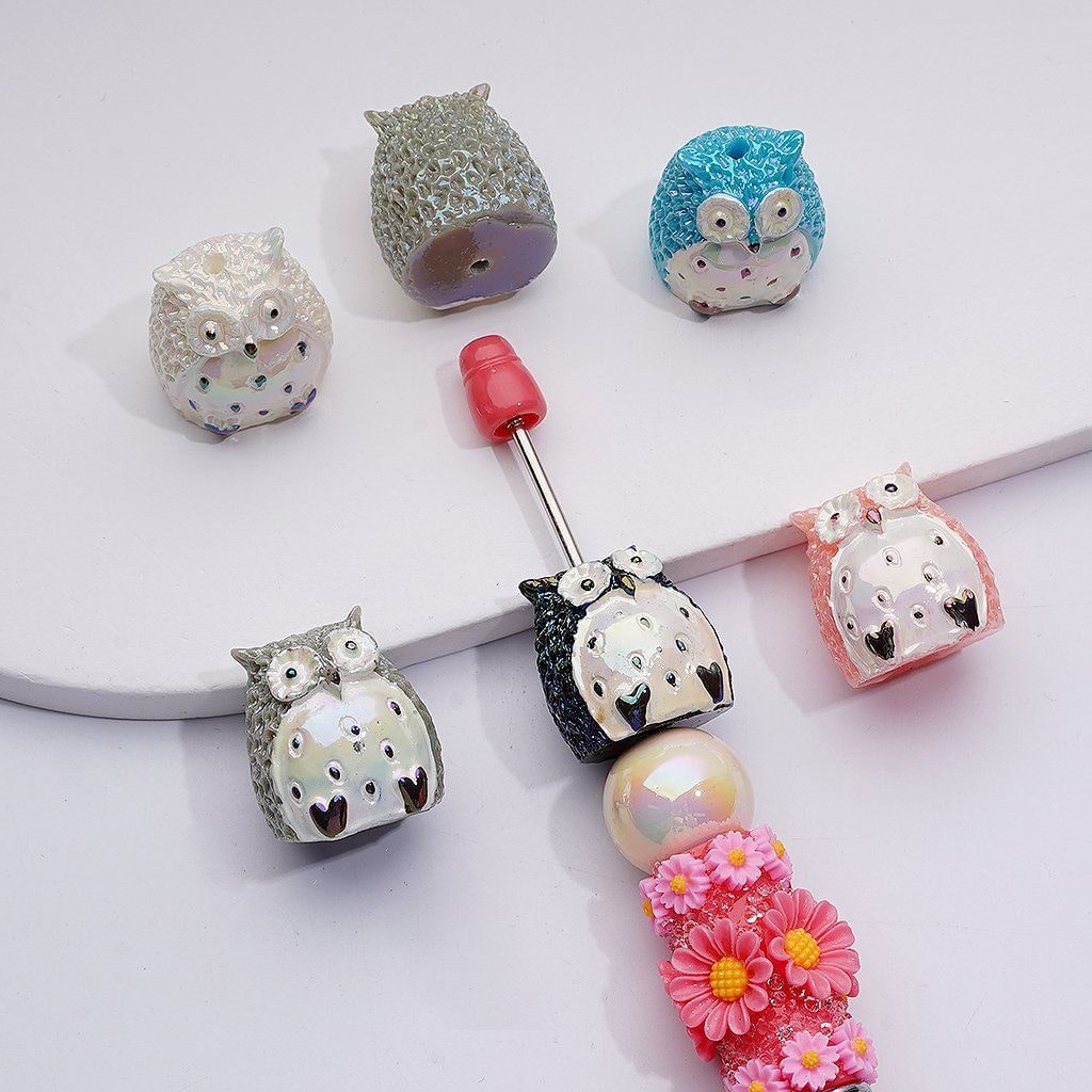 Cute Owl UV Coating Acrylic Beads 21*20MM Random Mix