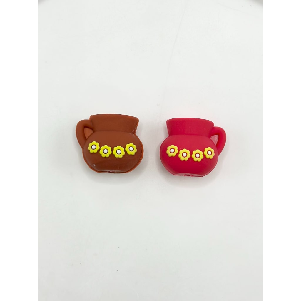 3D Jar Pot Small Yellow Flower Silicone Focal Beads