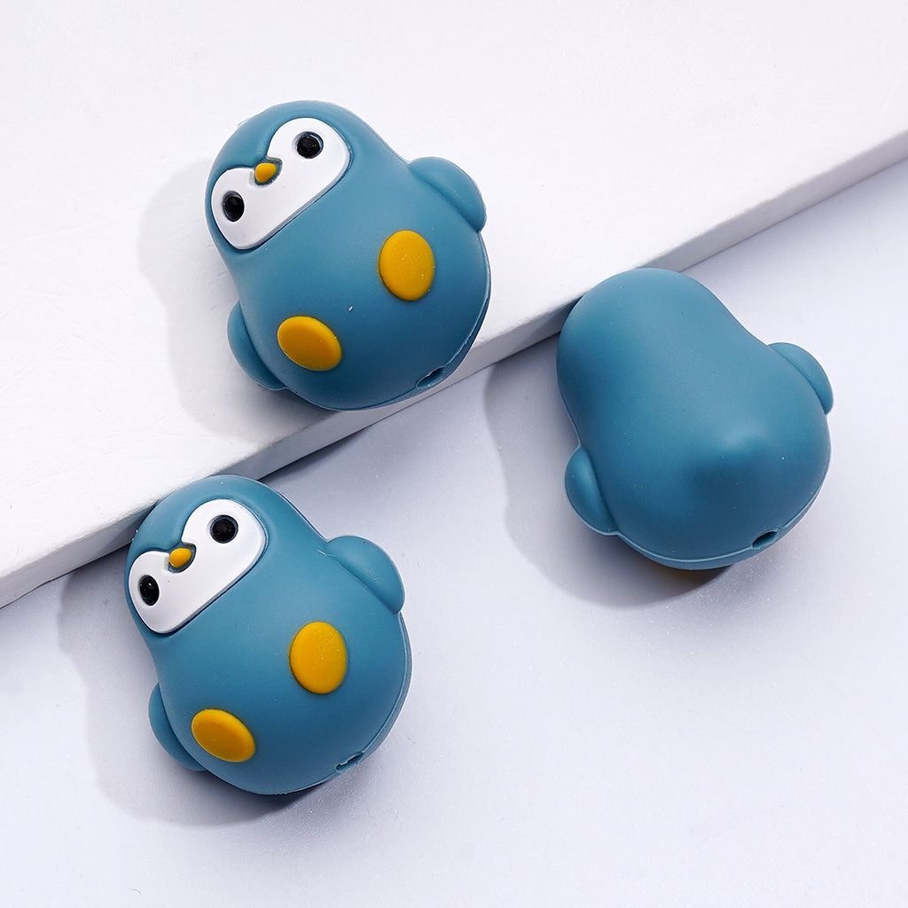 Adorable 3D Penguin Silicone Focal Beads – Charming & Unique Design