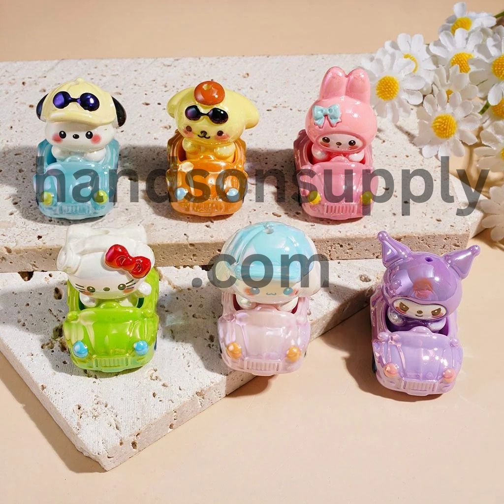 UV-Coated Playful Character & Car Design Acrylic Beads, Random Mix (Please Read the Description)