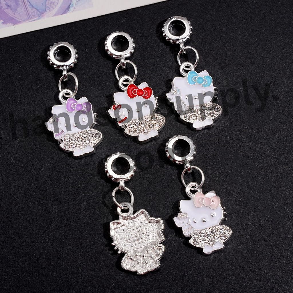 Cute Cat Silver Alloy Charm Pendants with Clear Rhinestones Round Ring Bail Beads Random Mix