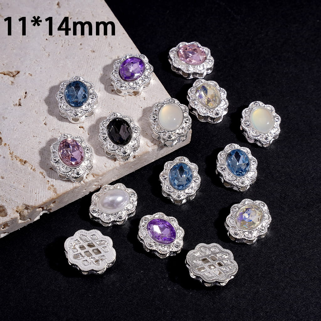 Silver Color Metal Beads with Flower Edge, Oval Rhinestone & Hollow Web Texture Back Design 11*14MM, Random Mix (Can't Used for Pen)