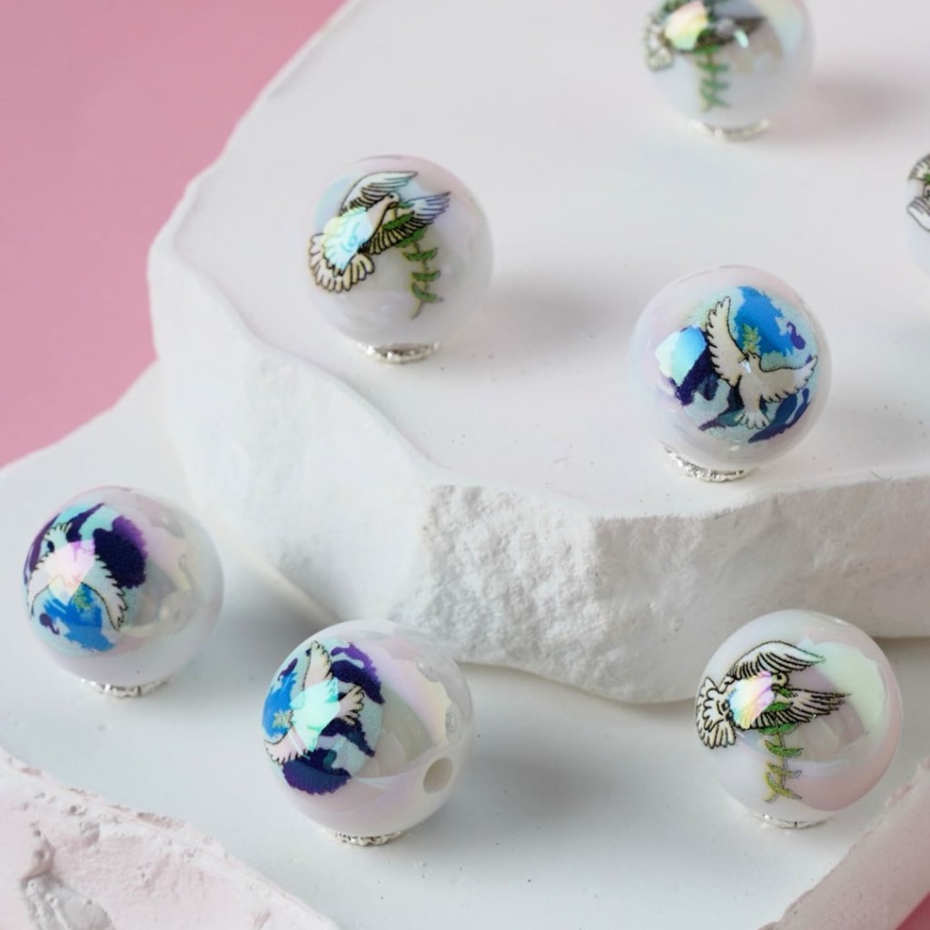 UV Finish Peace Pigeons Olive Branches White Round Acrylic Beads, 16MM, Random Mix