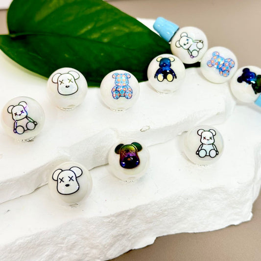 Glossy White Cute Bear UV Finish Round Acrylic Beads, 16MM, Random Mix