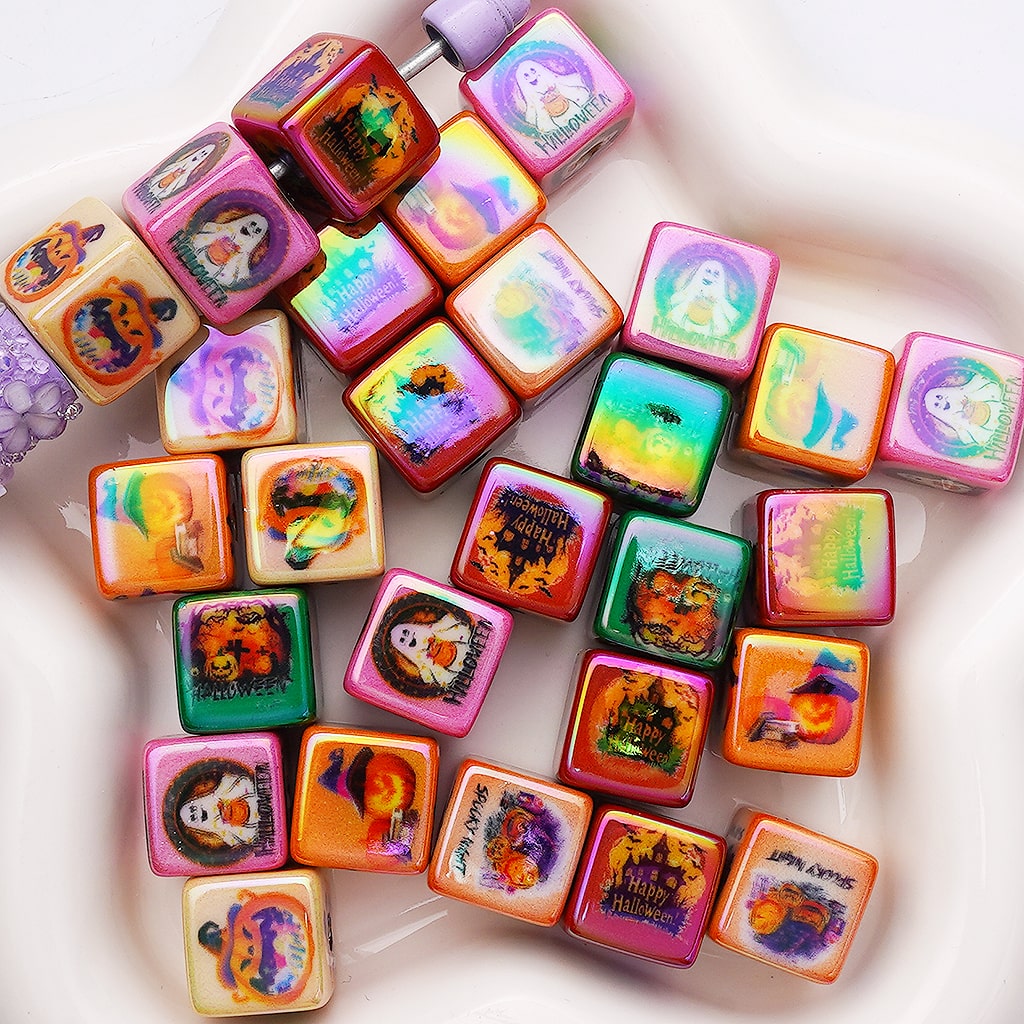 Cube Shape with Spirit, Pumpkin, School House, Bat Halloween Theme Acrylic Beads 15MM Random Mix