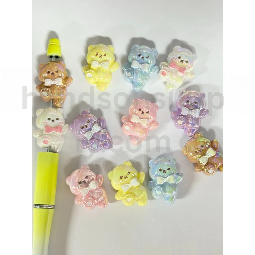 Little Bear with Bowknot UV Finish 27×21MM Random Mix Acrylic Beads