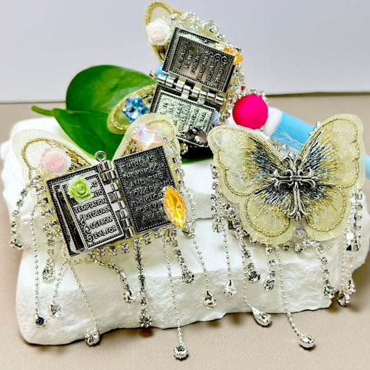 Exquisite Fabric Butterfly Book with Delicate Fancy Gun Black Alloy, Clear Rhinestone Chains, and Sugar-Covered Crescent Moon. Mini Cute Flower, Heart, Star Diamonds, and Beads in a Random Mix, Around 59*45mm