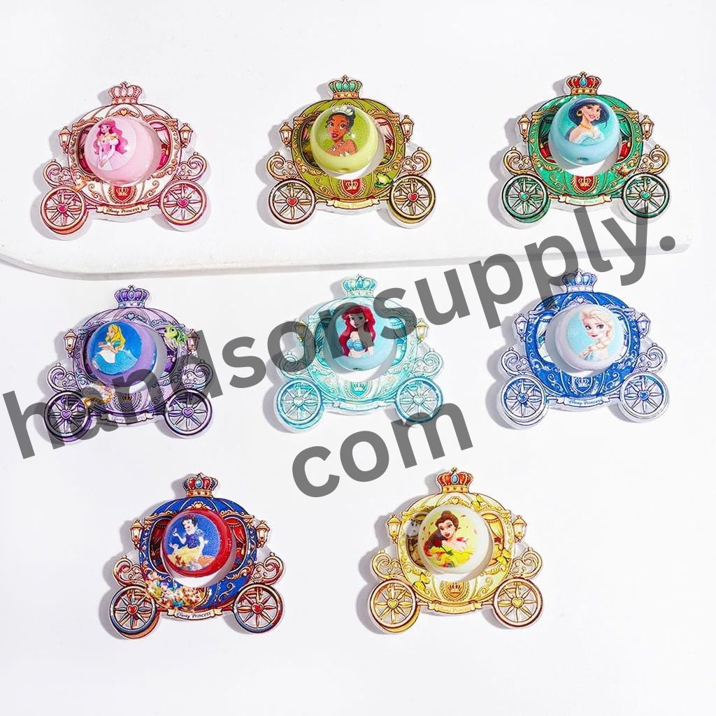 European-Style Hollowed Carriage with Elegant Princess Character Printed Round Acrylic Beads, , Multi-Color, Random Mix