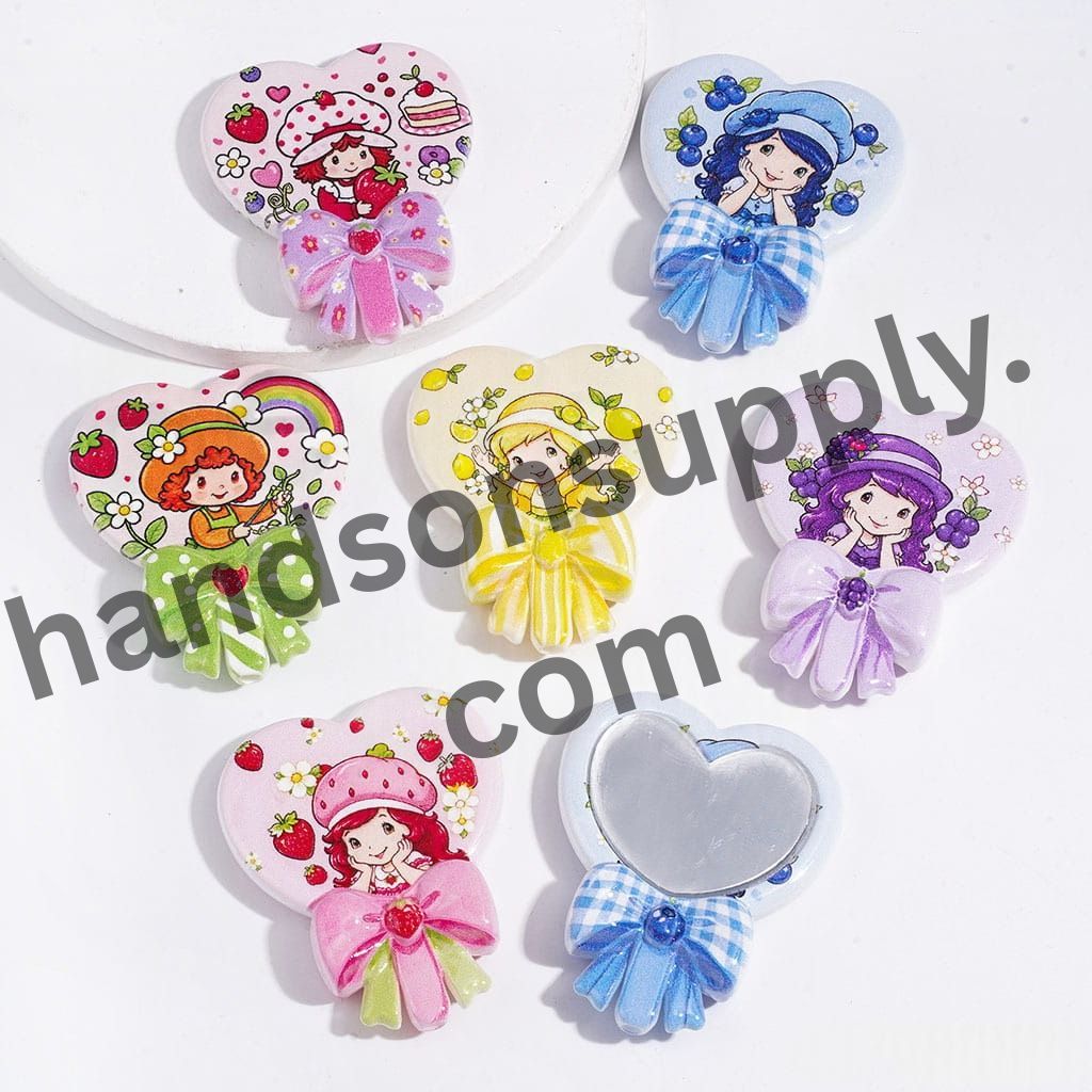 Berry Girl Family Character Series with Heart-Shaped Magic Mirrors and Bowtie Acrylic Beads, 41*50MM, Random Mix