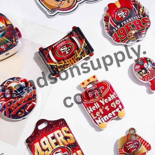 San Francisco American Football Team Logo with Silver Border Acrylic Beads & Pendants, Random Mix