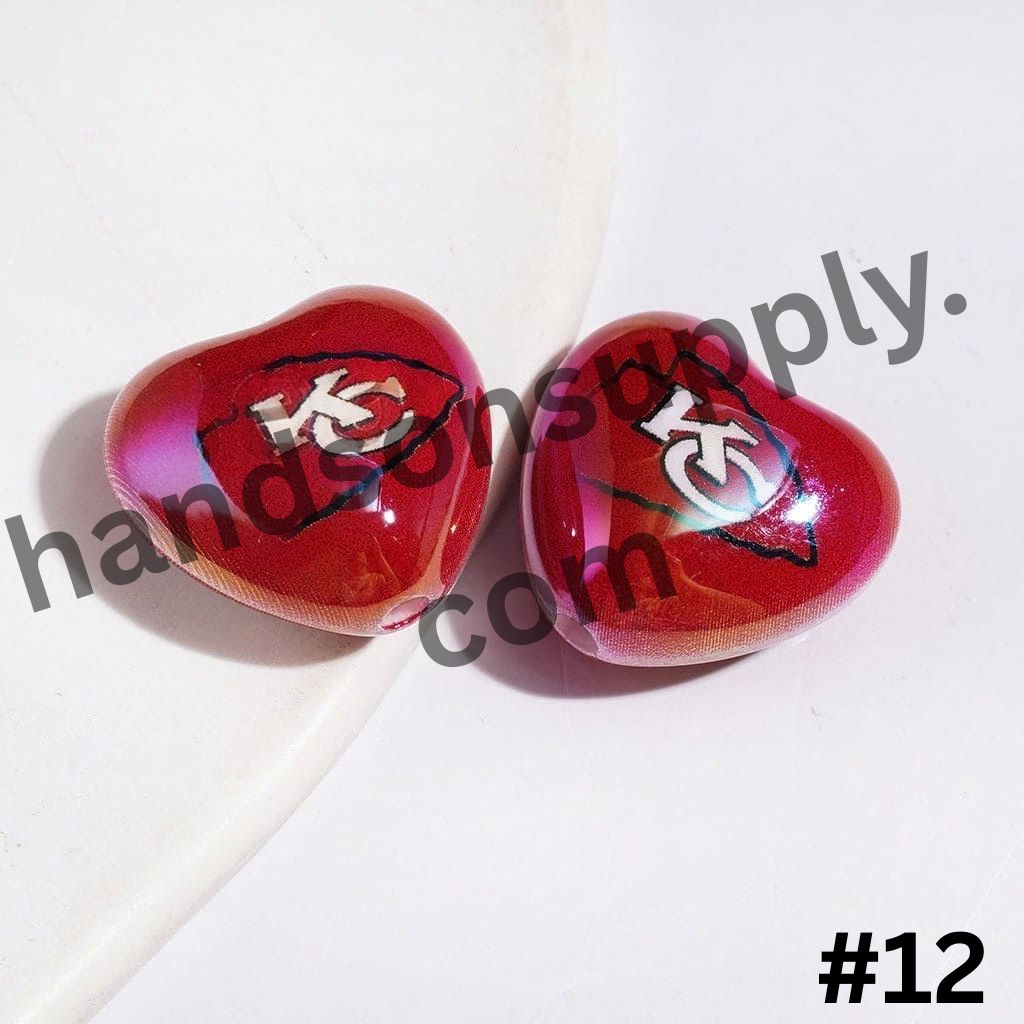 UV-Coated Heart-Shaped American Football Team Logo Series Acrylic Beads, 18*20MM