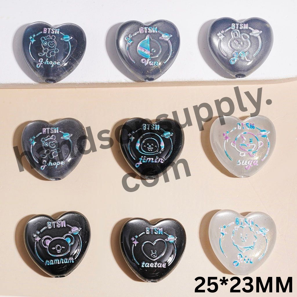 Adorable Korea Boy Group Cartoon Character Portrait Planet Series Sparkling Heart-Shaped Acrylic Beads, 25*23MM Random Mix