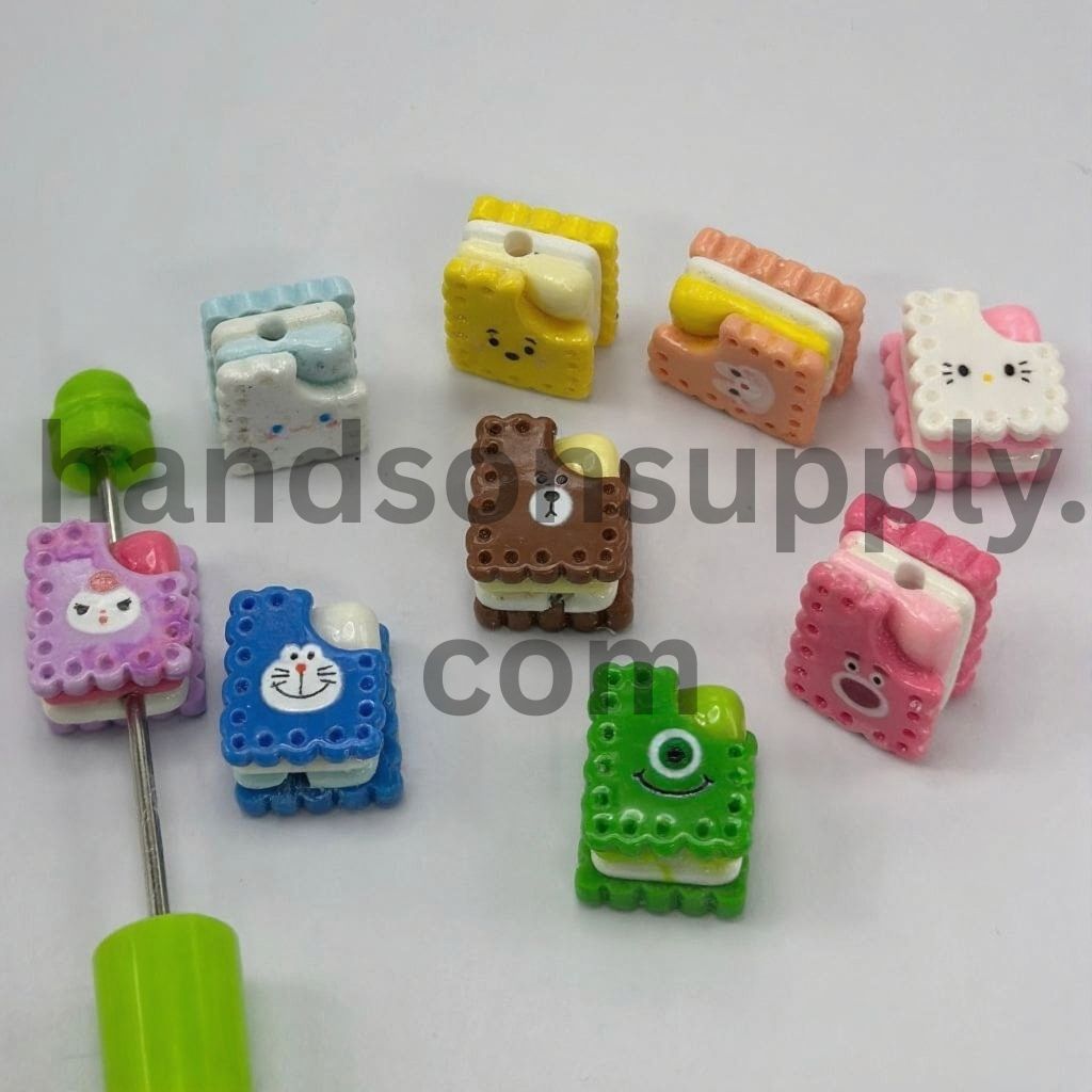 Cute Cartoon Animal Friends Rectangle Cookie Biscuit with Cream Resin Beads Random Mix 11*17mm