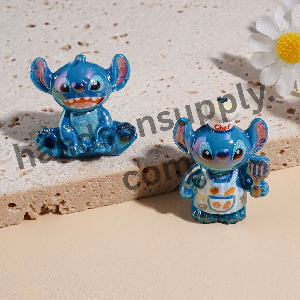 UV-Coated Cute Blue Alien in Diverse Styles Character Series, Acrylic Beads, Assorted Designs, Random Mix