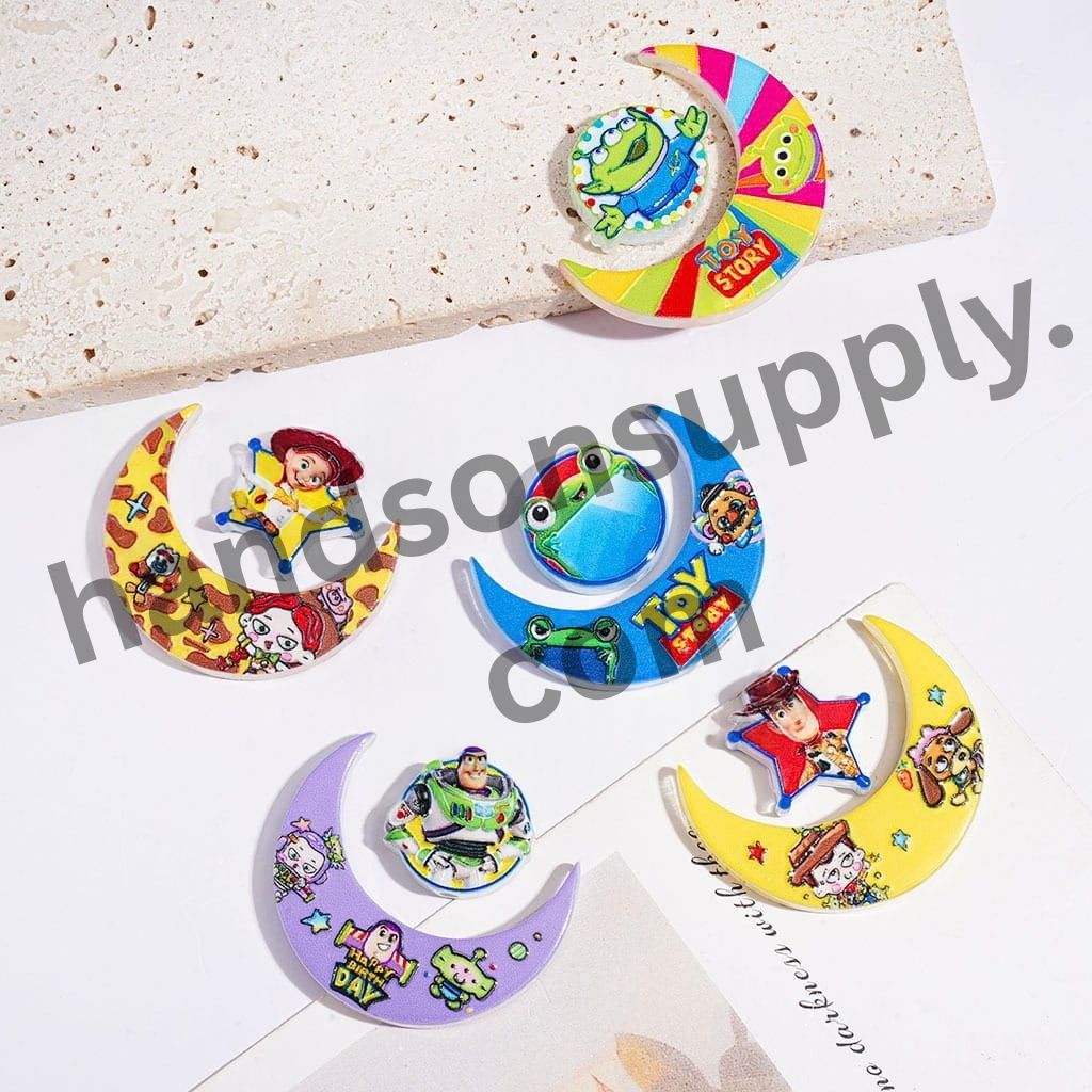 Charming Toy Adventure Character Prints Crescent Moon & Star Collection Set Acrylic Beads, Random Mix