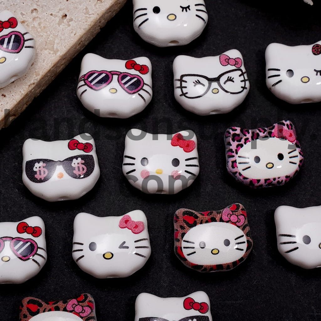 Cute Cat Character Head Shape Design in Various Styles Acrylic Beads, 16*14MM, Random Mix