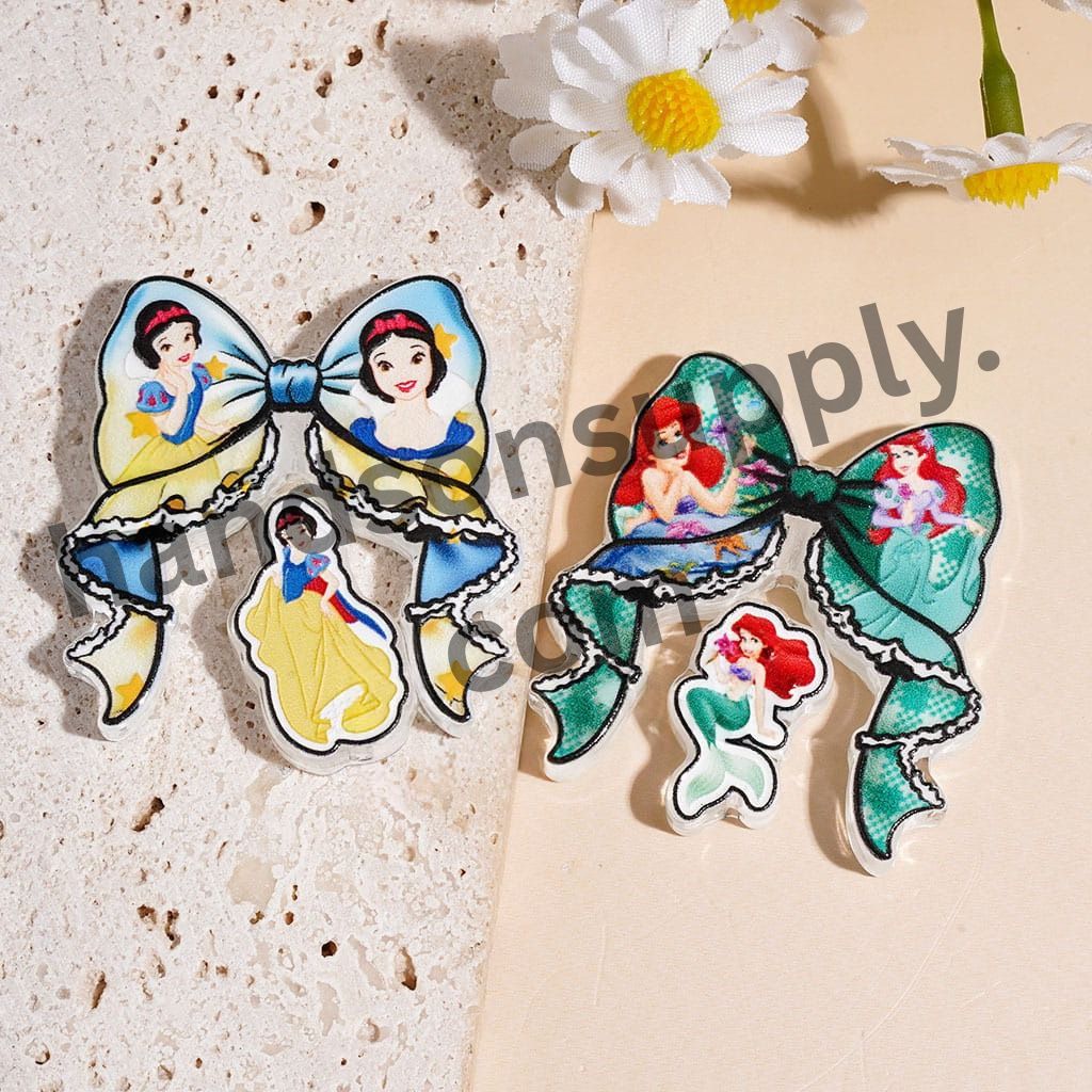 Classic Animation Princess Character Series with Decorative Bow Acrylic Pendant & Hanging Ornament, 50*45MM, Random Mix (Please Read Description)