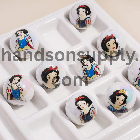 UV-Coated Classic White Snow Princess Prints on Round Acrylic Beads for Bracelets 16MM