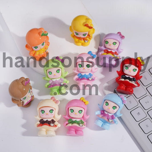 Green‑Eyed with Short-Haired Girl Acrylic Figurine Pen Topper Height 45MM, Random Mix