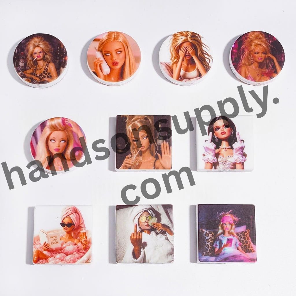 Cute Fashion Doll Character with Various Expressions, Flat Round & Square Shape Silicone Focal Beads, Random Mix