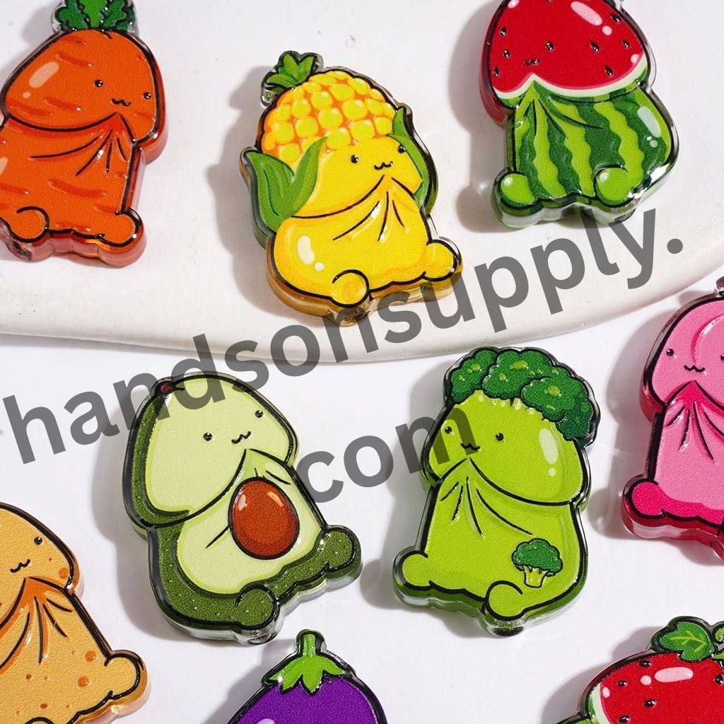Adorable Man Exclusive Theme Cartoon Fruit and Vegetable Acrylic Beads, Diverse Designs, Random Mix
