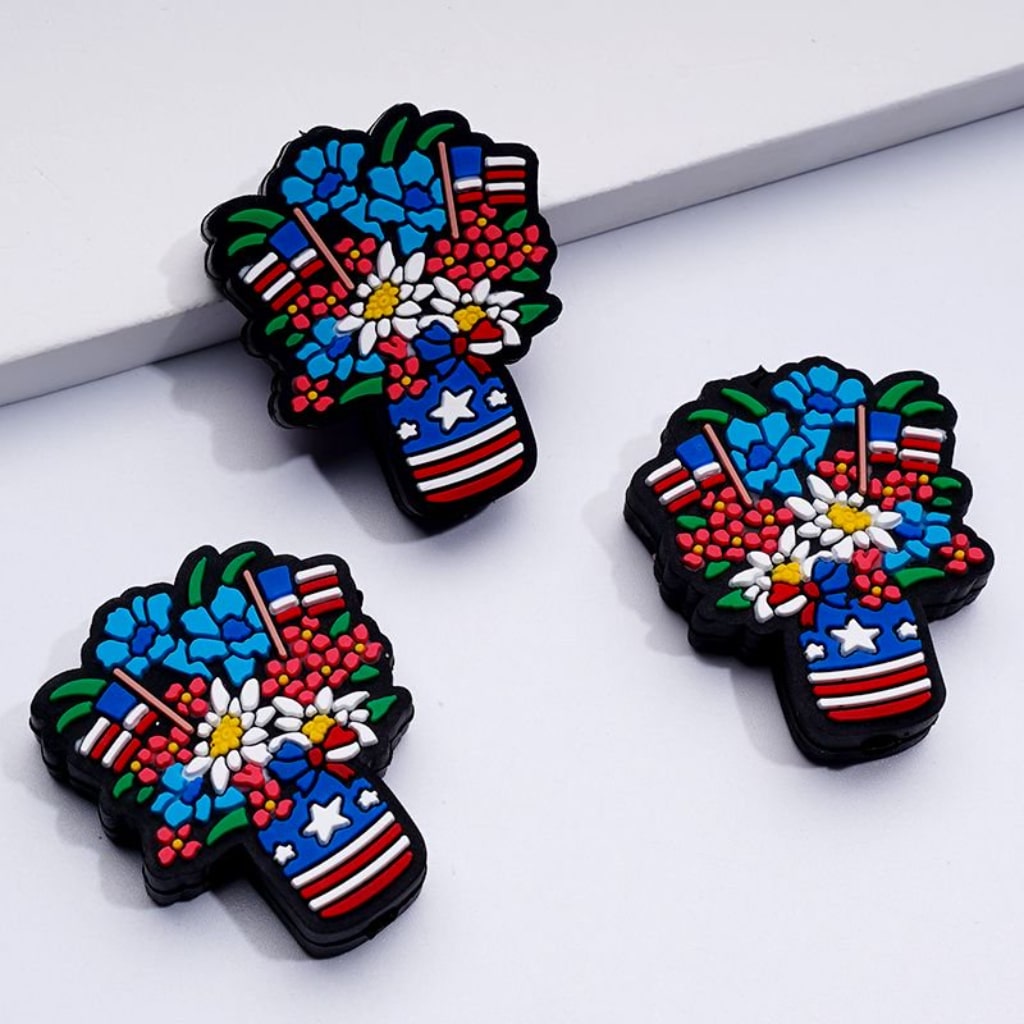 USA America Patriotism Beautiful Flowers Basket Independence Day Silicone Focal Beads