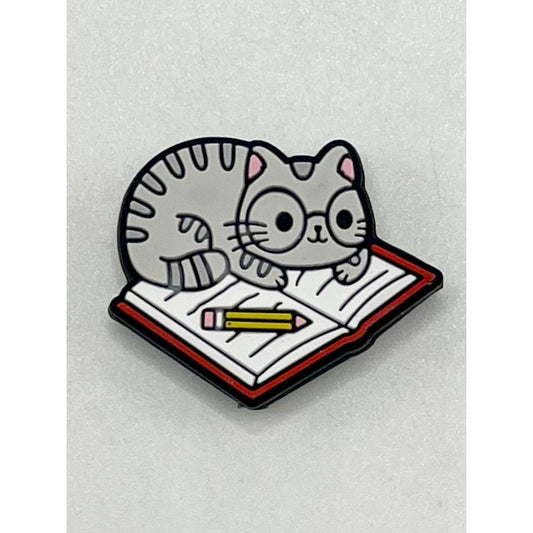 Reading A Book Gray Cat Silicone Focal Beads
