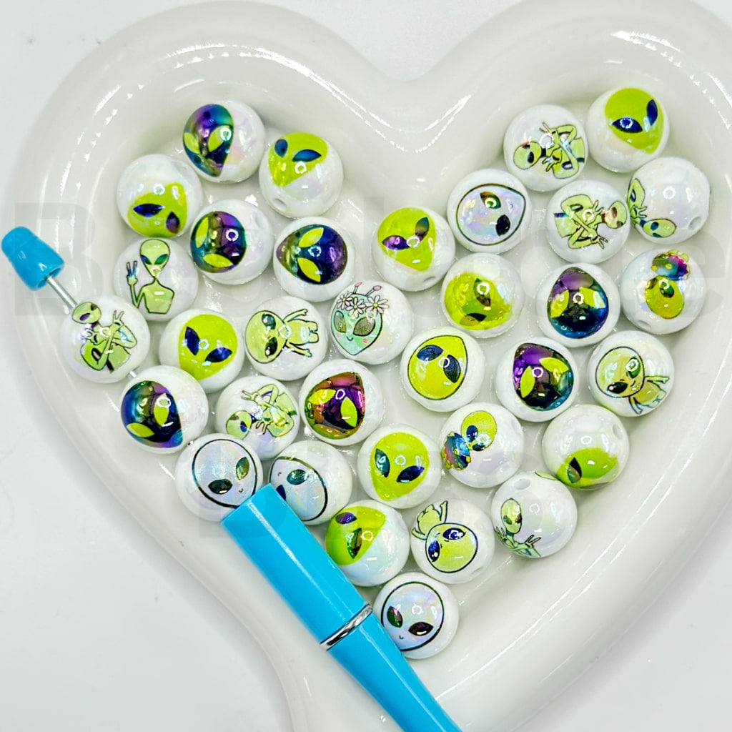 UV Finish Green Toy Adventure UFO Round Acrylic Beads, Random Mix, 16MM