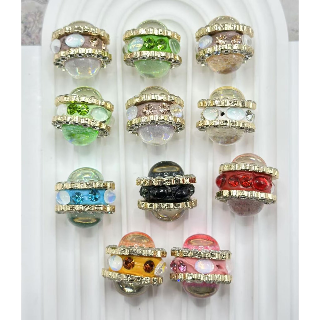 Delicate Gold Alloy Loop Ring with Large Pearl Inside, Shiny Rhinestones, and Clay Beads, Random Mix, Around 26*25MM