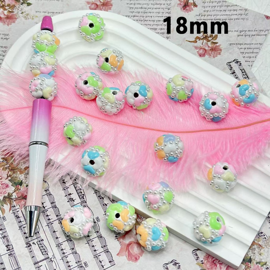 Exquisite White Round Clay Beads with Multi-Color Hearts and White Pearls, Random Mix, 18MM