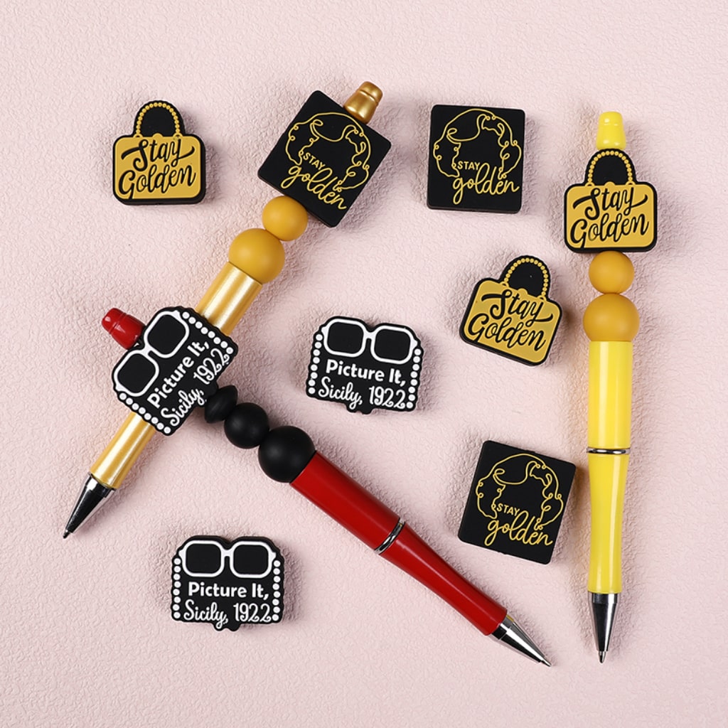 Picture It Sicily 1922 Stay Golden Silicone Focal Beads