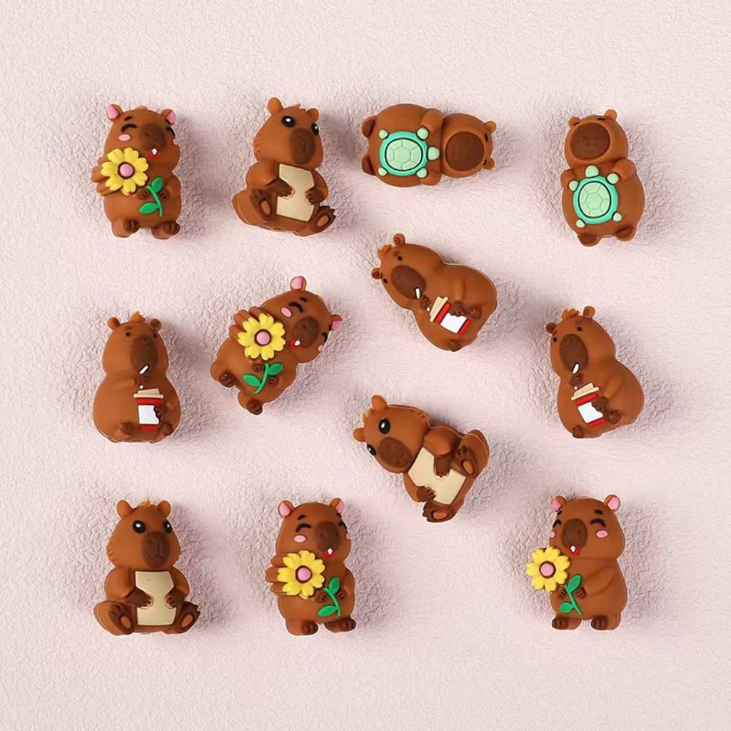 Adorable 3D Capybara Silicone Beads – Cute Animal Focal Design for Crafts